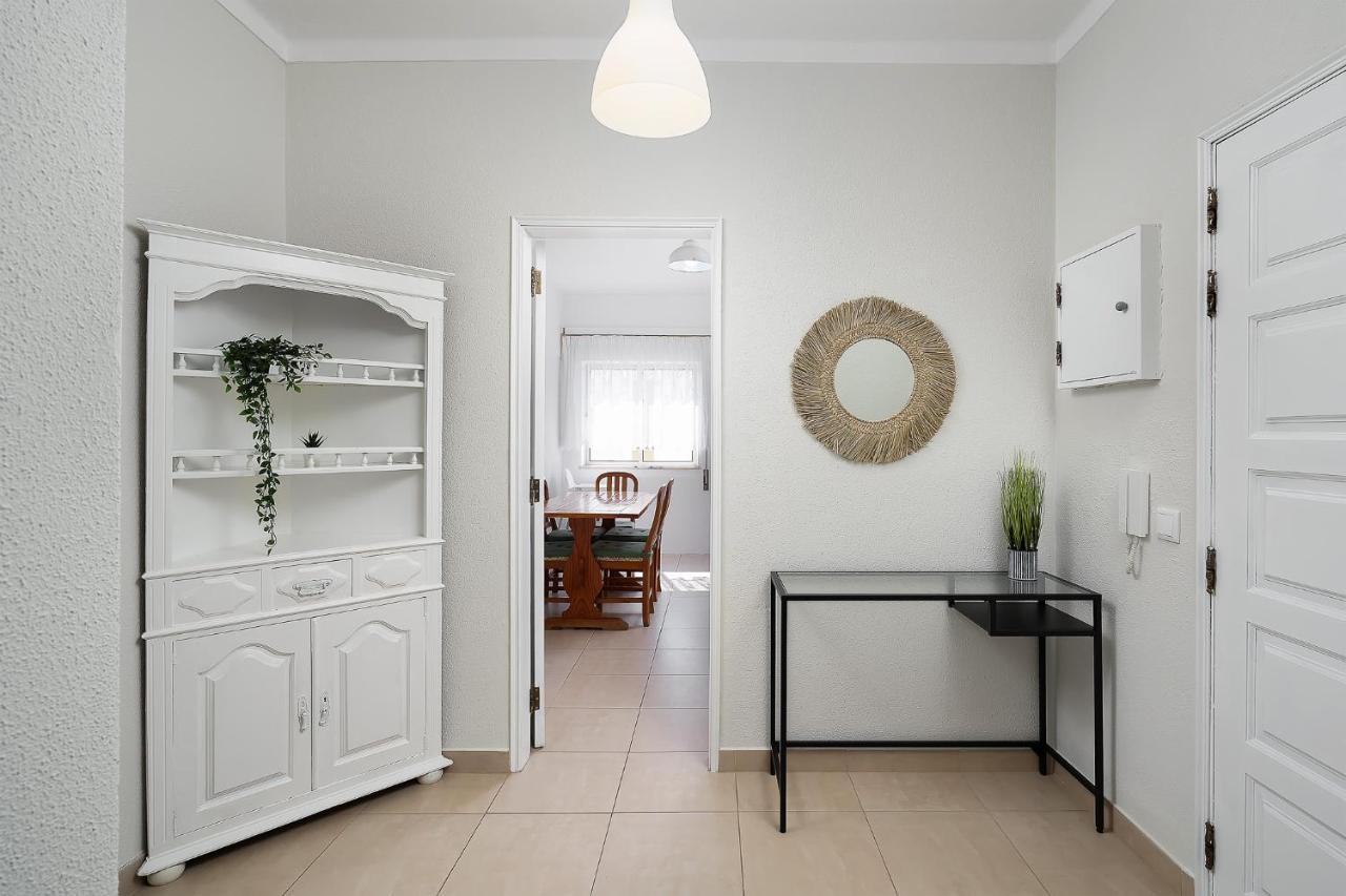 Tranquil View Apartment By Lovelystay Quarteira Exterior photo